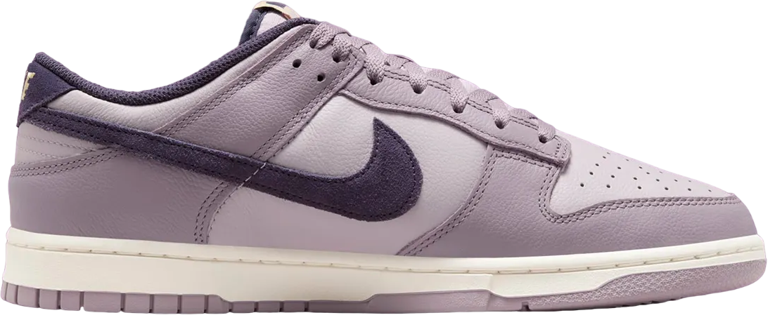 Nike Dunk Low  Light Violet Ore 